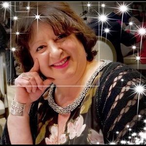 Meet your Posher, Maral